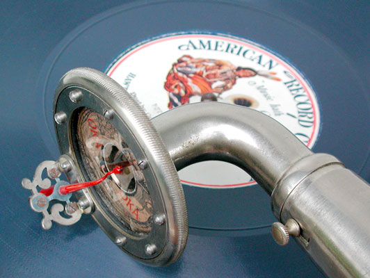 Die Schalldose wurde von Pi&egrave;rre Cottet originalgetreu nachgebaut / The sound-box was rebuilt by Pi&egrave;rre Cottet from Geneva