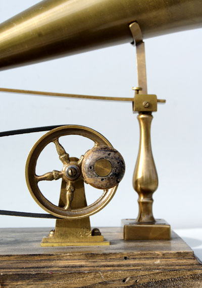 Die Hand-Kurbel / The crank