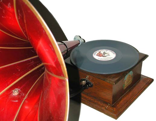 Mit einer "American Record" von Hawthorne Sheble & Prescott / With "American Record" by Hawthorne Sheble & Prescott