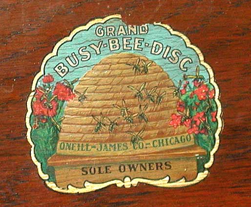 Das Label mit den fleissigen Bienen  / The busy bees on the label