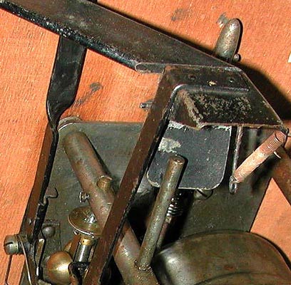 Der M&uuml;nzen-Kanal  / Where the money comes out