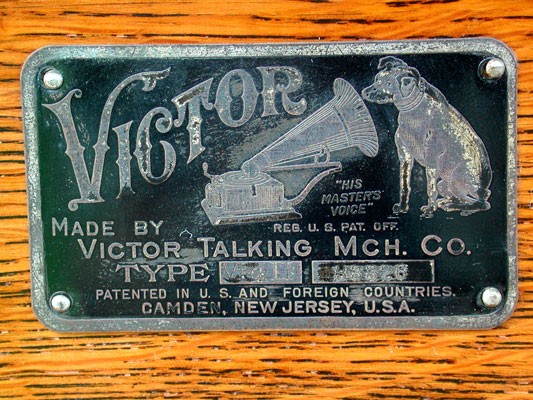 Die Patent-Platte mit Seriennummer / The patent plate with serial number