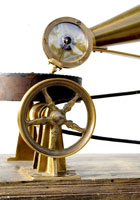 Schalldose und R&auml;derwerk / Soundbox and wheels