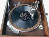 Der Plattenteller / The turne-table