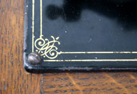 Dieses goldene Ornament ist typisch f&uuml;r Edisons Ger&auml;te ab 1907 / This golden ornaments are typical for Edisons later series