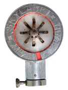 In der Schalldose steht eingraviert: "Skylark made abroad" / The sound-box is engraved with: "Skylark made abroad"