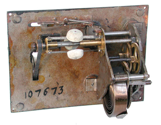 Obwohl der Phonograph gratis war, wurde der Motor robust gebaut / The phonograph for free, nevertheless the machine was built sturdy